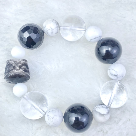 Pixiu Crystal Bracelet – The Evidence of the Emperor